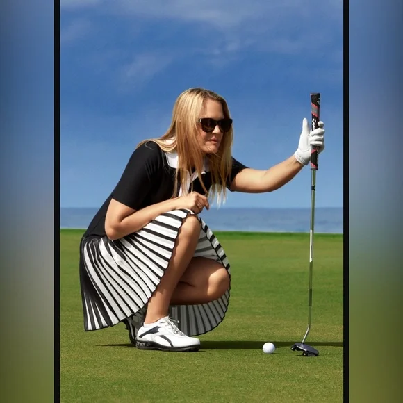 GOLFABELLA SIGNATURE POLO PLISSE DRESS SIZE XS Mini